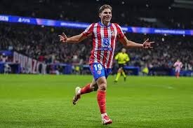 如果真像小编说的这样，那郑智可是够倒霉的了！头一次执教中超就赶上俱乐部倒闭解散！哎呀，真是怕什么来什么呀。